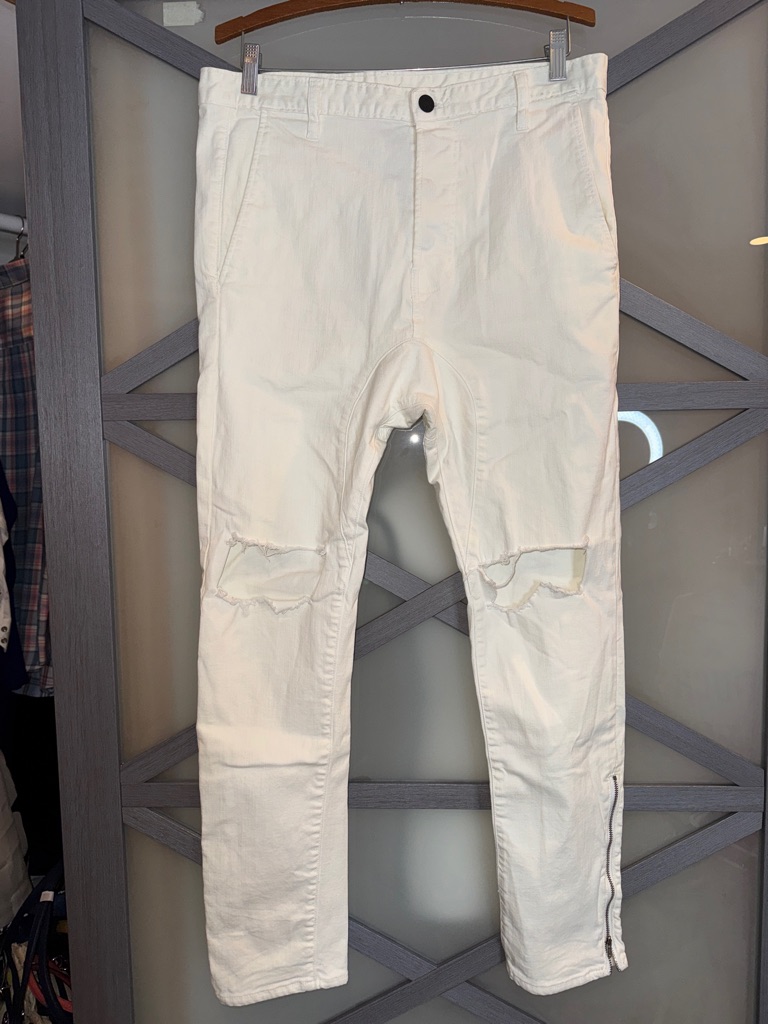 Daniel Patrick Men's White Distressed Knee Zip Slim Pants